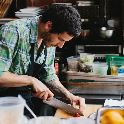 Food in unorthodox places + speakeasy + supper club
#eatmespeakme