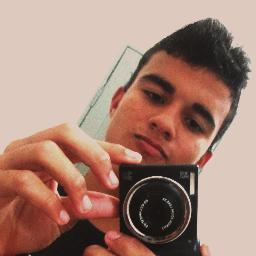 - Namorar sem trair *-* , eu curto e você ?