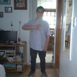 um skatista nao se faz de roupas e habilidades se faz por atitudes