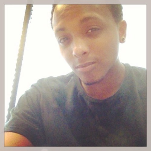 I'm 20, Young-Wild-Free, FM Ill FB, Stress-Free, Single, Carolina Boy 336 area, Allday