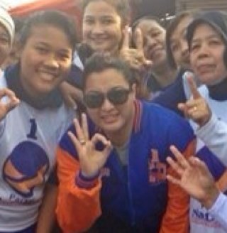 Sebuah gerakan kerelawanan utk melatih, membantu & memberdayakan ibu Indonesia. Diinisiasi oleh Jane Shalimar, seorang public figur, artis & pegiat kemanusiaan