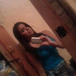 *Conoceme como persona y despues si quieres habla de mi ♥