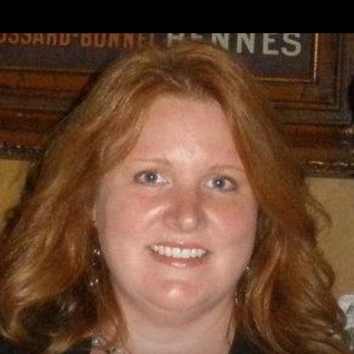 Redhead with a soul. Mother of 3. Wife of a bear. Daughter of an army man.