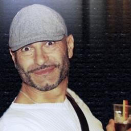 Storyteller, Body - freelance videomaker, mind & consciousness explorer.  CEO @mediadesigned