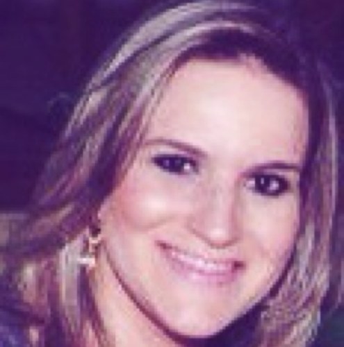 Farmacêutica Bioquímica, mamãe de Luíza e amor de Petrônio.