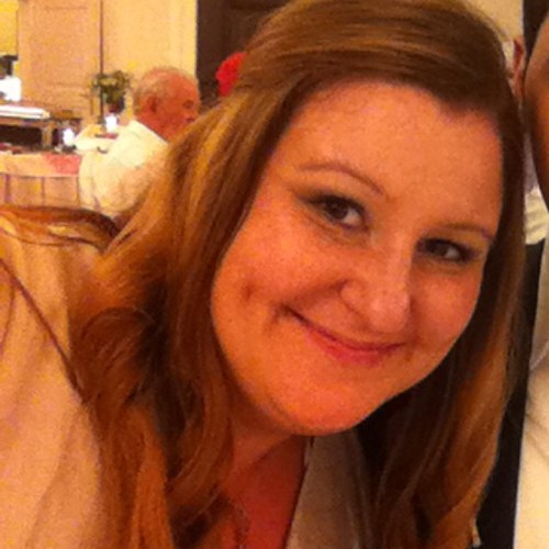 Wife, older sister, singer, ex-nurse and Press officer @ FHWien University of applied science Vienna