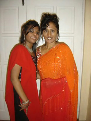 Preshnee_Moonia's profile picture. 