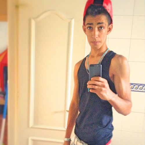 Nuuueevo Twwiter este lo olvido : @MafuTrece , haago #followbackseguro