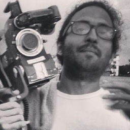 Venezuelan writer and filmmaker / Escribidor y artesano audiovisual.