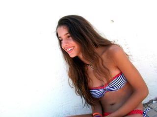 Viviendo la vida.  240711 @aroarocher ♥

Grace me quiere mucho muchísimo.