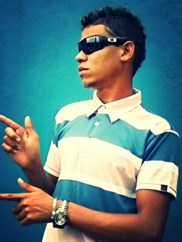 a vida e igual espelho tudo que faz reflete e volta pra vc..