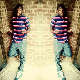 Young Nigga Getting Money Tryna Makee It Out Dis Struggle!! #Waiting On Myii Moment FOLLOW ME ! I FOLLOW BACK!