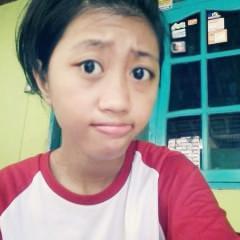 Gua gak cantik. Tapi orang-orang bilang gua cantik. Berarti gua cantik. :D