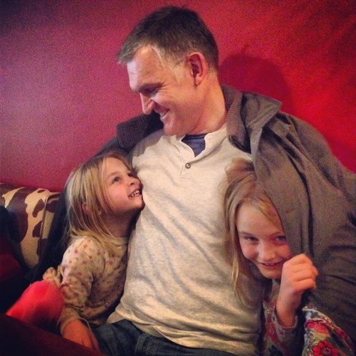 IT service provider. Otherwise I fly model airplanes. Father to the cutest 2 girls and hubby to @KarinJohns.
