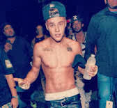 Biggest belieber out there. March 1st, 1994 at 12:56am on a Tuesday: when the greatest man alive was born. I love Justin. Follow me :)