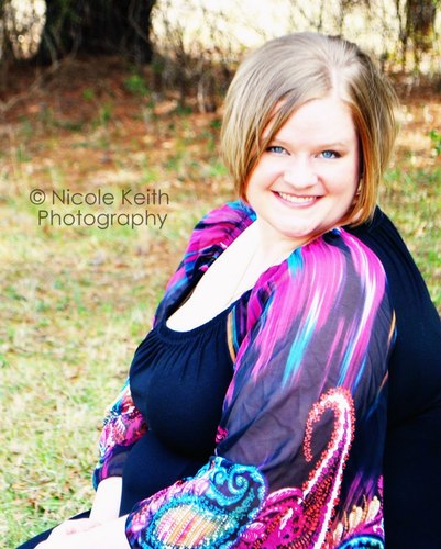 Blogger, birth activist, foodie, minister, curvy fashionista. Join me to discuss deals, gluten-free living, spirituality, health and family.