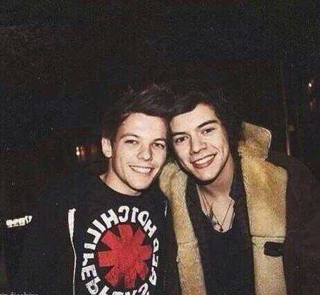 Engaged to @F4keLouTommo he is my angel,my life,my everything if you hurt him i will.fucking kill you he is so perfect