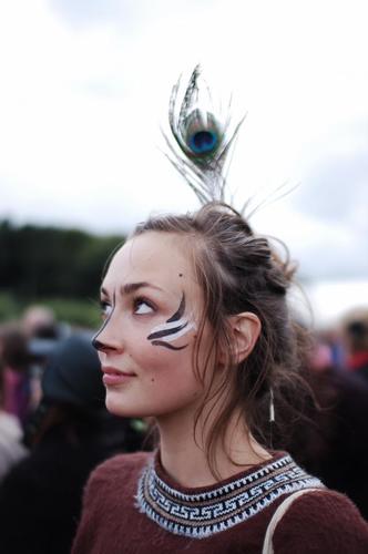 Daydreamer. Tree climber. Fancier of flowers. London.
Outdoor Workshop Facilitator at @global_gen and Primary-level schools.