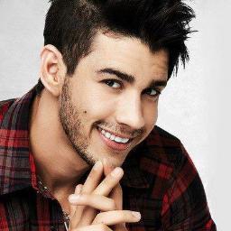 Gusttavetes que amam você e seu trabalho, sentem orgulho a cada musica que faz. Amor incondicional, amor de fã.
NIVALDO BATISTA LIMA. 
eu amo voce !