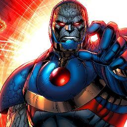 Gobernante del planeta Apokolips, mi obsesión es encontrar la Ecuación de la Anti-vida y usarla para gobernar el universo. Temed a mi poder. [Dc/Rp]