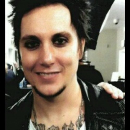 Synyster sem alcool não é o Synyster.