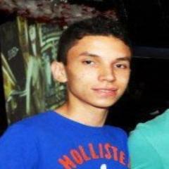 ♪Hora de crescer
O destino é só um
E não adianta querer mudar
Vou fazer o que é melhor
Estar com quem me faz bem ♪