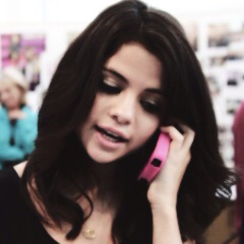 selenurgasm's profile picture. selena gomez não é só gyhab