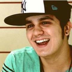 Enquanto houver razões eu não vou desistir ♪ ~Você é tuudo que eu preciso @luansantana.