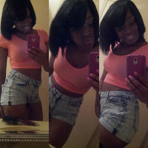 young women bout money nothing more than that (: