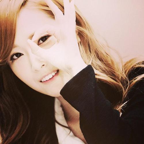 [V] @toroleplayer| JeFFany w/ @StephanieGG_TR | JungSist w/ @Krystal_Jung24 | @WKR_Minhoshinee's mom | Absurd Fams | #GGRPClub