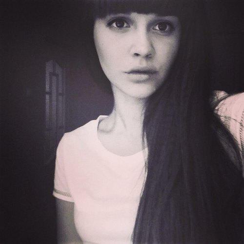 follow me ♥ http://t.co/0JPjXFtO