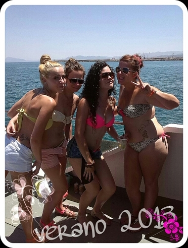 tatianagandia21's profile picture. 