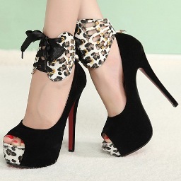 Shoes, Handbags and Glad Rags - Some of my favourite things - yet I still love thought provoking sayings. (Yes I know what that means!)