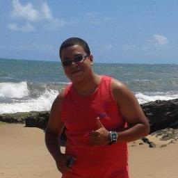 21 Anos, Natalense, Evangélico, Músico ... E Quem quiser saber mais, Adcione, http://t.co/DZZMaJanYg
