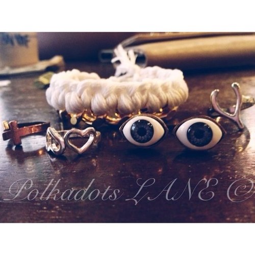 HurtDeatH's profile picture. This is just me 
I'm not your barbie girl .