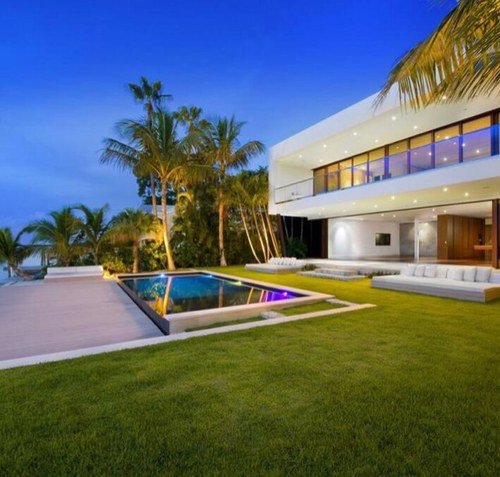 Bringing you the most luxurious homes from across the world... #MillionaireHomes #TeamFollowBack