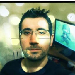 Guerrero, Mago, visitando el Animus ,recordando Darnasus ,Crafteando legendarios y farmeando si es necesario, hoy level 41 y stuneado cuando me despisto .
