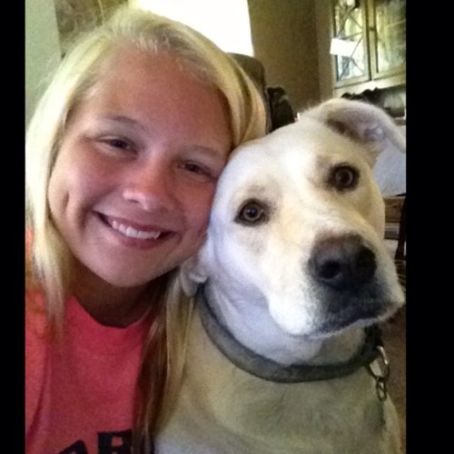 SoftballSummer's profile picture. 