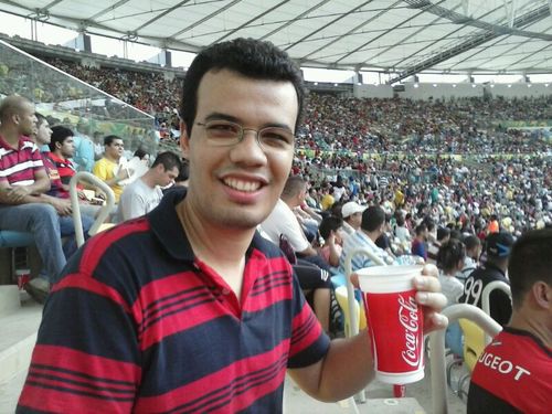 Carioca de nascimento, Engenheiro por opção e Rubro-Negro de coração! Ah, e o mais importante: Pai do Hugo e do Caio!!