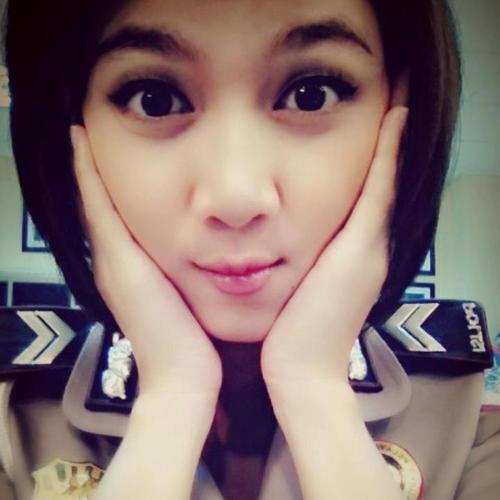 wanita bukan boneka