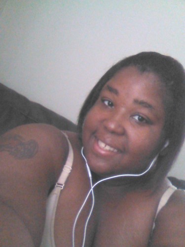 i miss my boyfran nd can not get him off my mind i jus think bout him to much