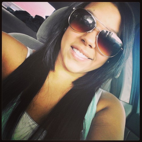 a Young Hustla Tryna Make it in this Big World im Single as a Dolla Bill i dont take any Bullsh*%#t Follow my Loves .