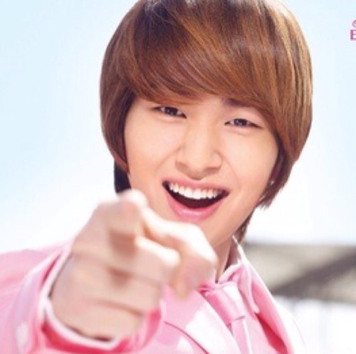 Not real SHINee ONEW bot. 130316-130401.0701-0716.