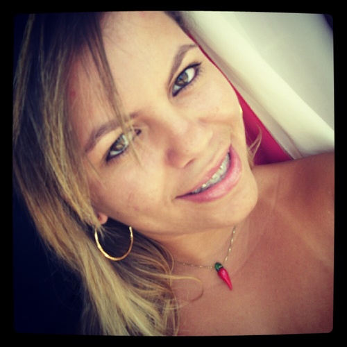 Natany Guimarães, Estudante, Natural de São Paulo - SP Quem sou eu? Sou a alegria de quem me Ama, a tristeza de quem me Odeia e a ocupação de quem me Inveja