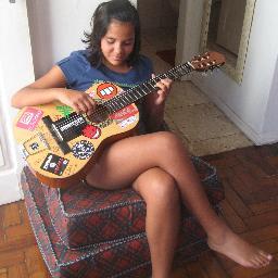 Sigo todo mundo de volta !! Hehehe :3