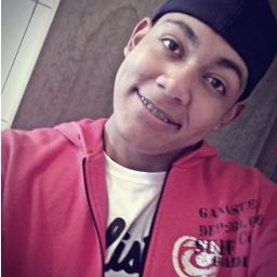 ㅤ ㅤ ㅤ ㅤ enquanto tu busca o sentido da vida eu vou vivendo nela ♪ 
http://t.co/HnBdDZVZ5s Grajaú - zona sul !