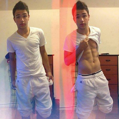 TEEE AMOOO