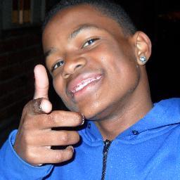 + amor, - recalque ; *
16 anos, funkeiro, saopaulino. (: