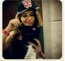 And I'm loving every second, minute, hour
Bigger, better, stronger, power...