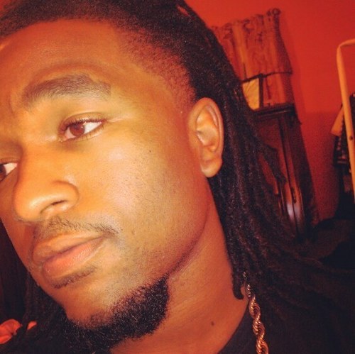 Oh it's that boy zyzy..On his damn grind 24/7..So if you with it just hit follow. #TeamToSexy #TeamTop #TeamBadBitches